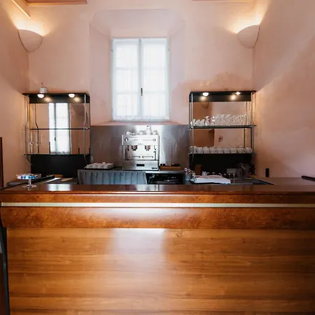 Szálloda Casa Regina Montis Regalis