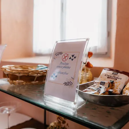 Casa Regina Montis Regalis