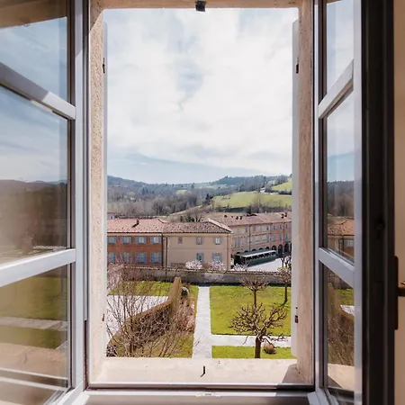 Casa Regina Montis Regalis Szálloda Vicoforte