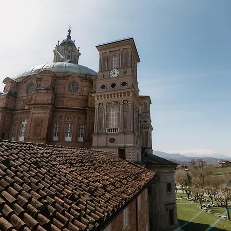 Casa Regina Montis Regalis Отель Vicoforte