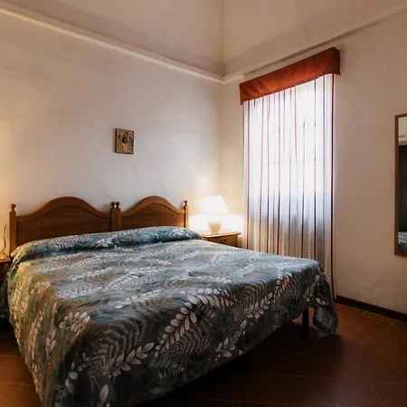 Отель Casa Regina Montis Regalis Vicoforte