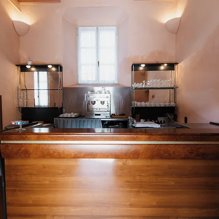 Casa Regina Montis Regalis Hotel