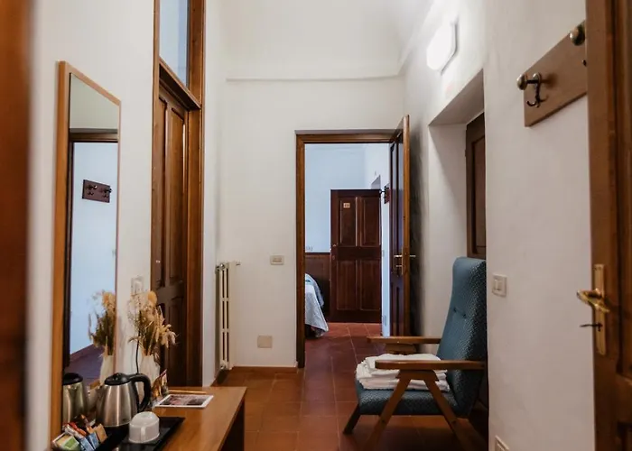 Casa Regina Montis Regalis فندق
