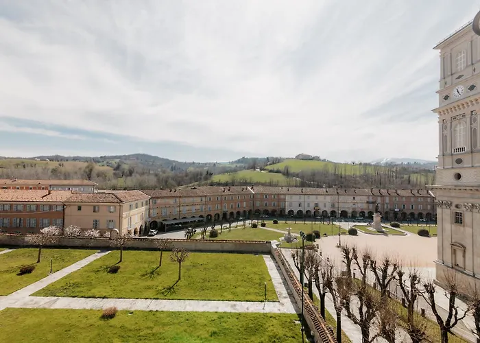 Casa Regina Montis Regalis *