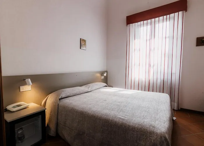 Casa Regina Montis Regalis *