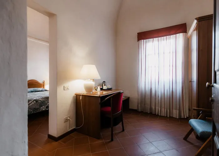 Casa Regina Montis Regalis